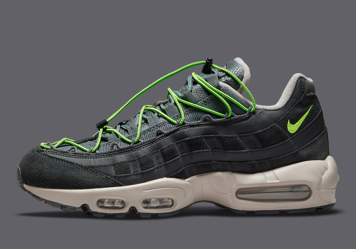 Nike 95 2024 grey and green