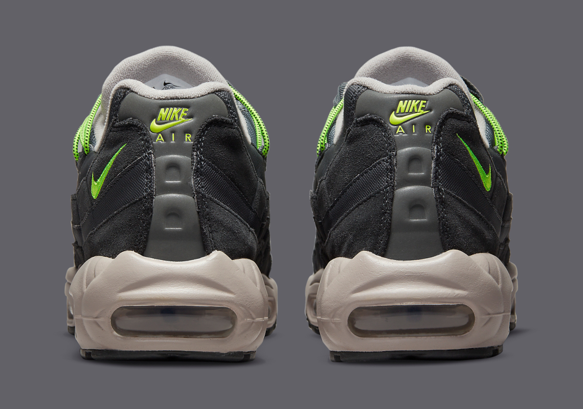 Nike Air Max 95 Green Volt DO6391-001 Release | SneakerNews.com