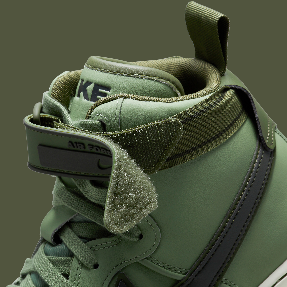 Nike air best sale force green boots