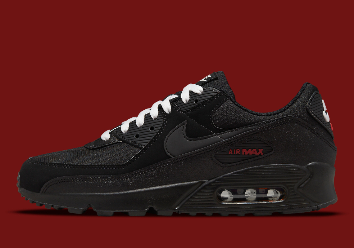 Nike Max Black White Red DC9388-002 | SneakerNews.com