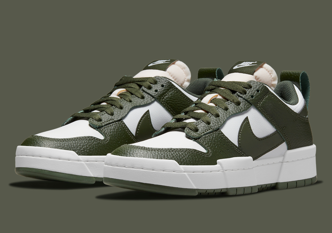 nike dunk low disrupt dark green white