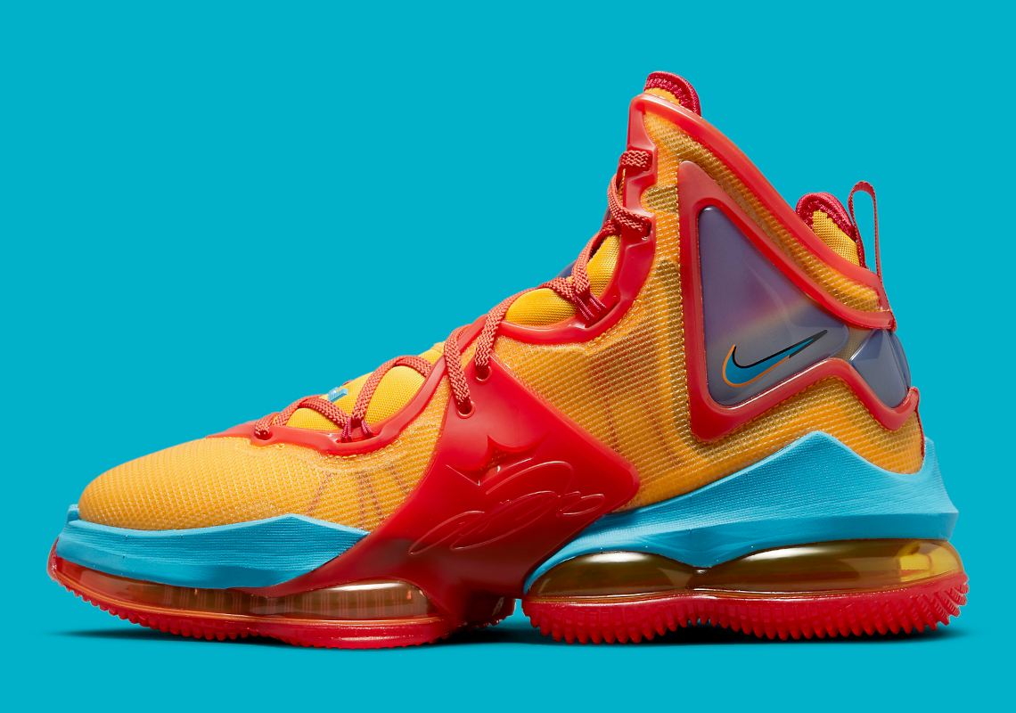 Nike LeBron 19 Uniform Hook DC9338-800 Release | SneakerNews.com