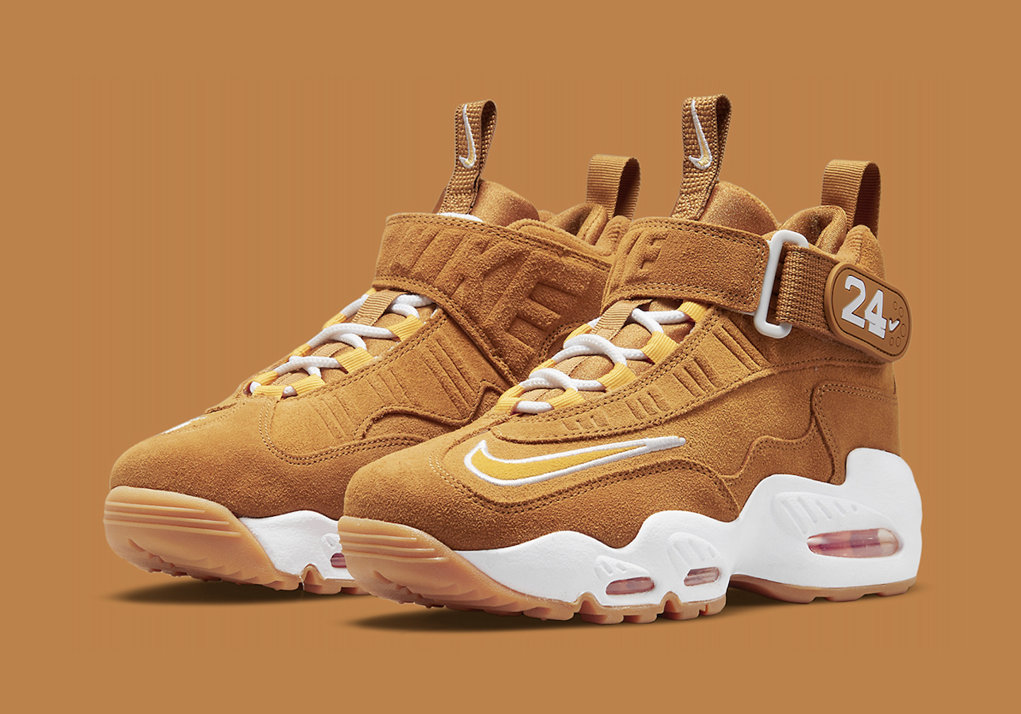 nike air griffey max 1 gold and black