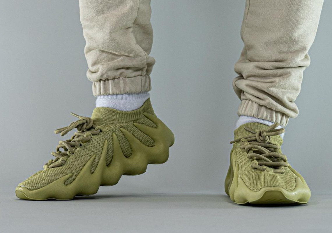 yeezy 450 dark sulfur