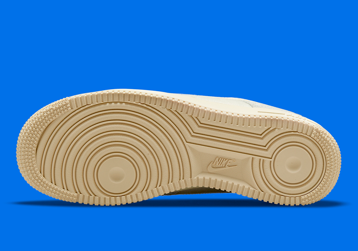 nike ivory gum sole air force