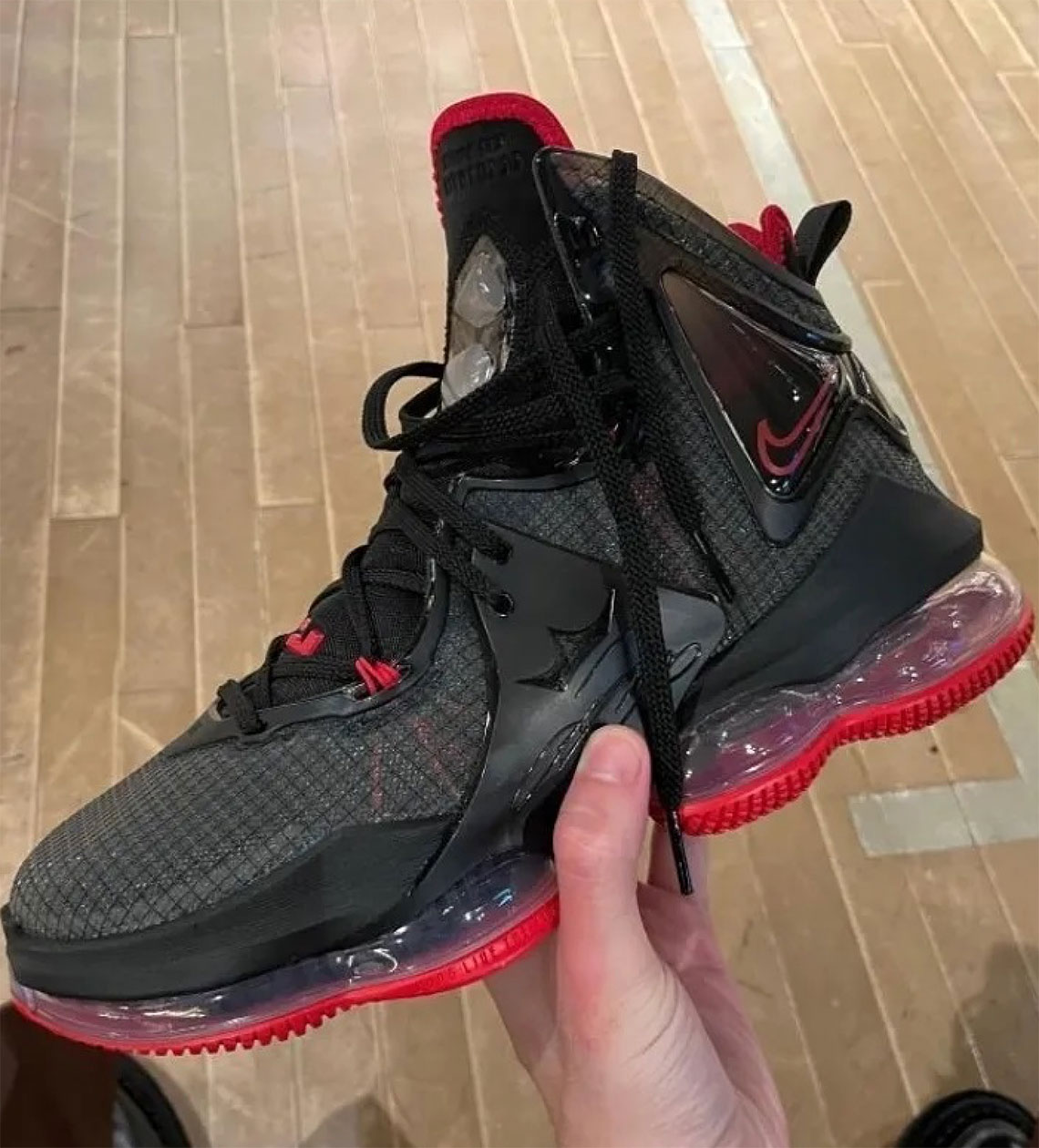 lebron 19 black red