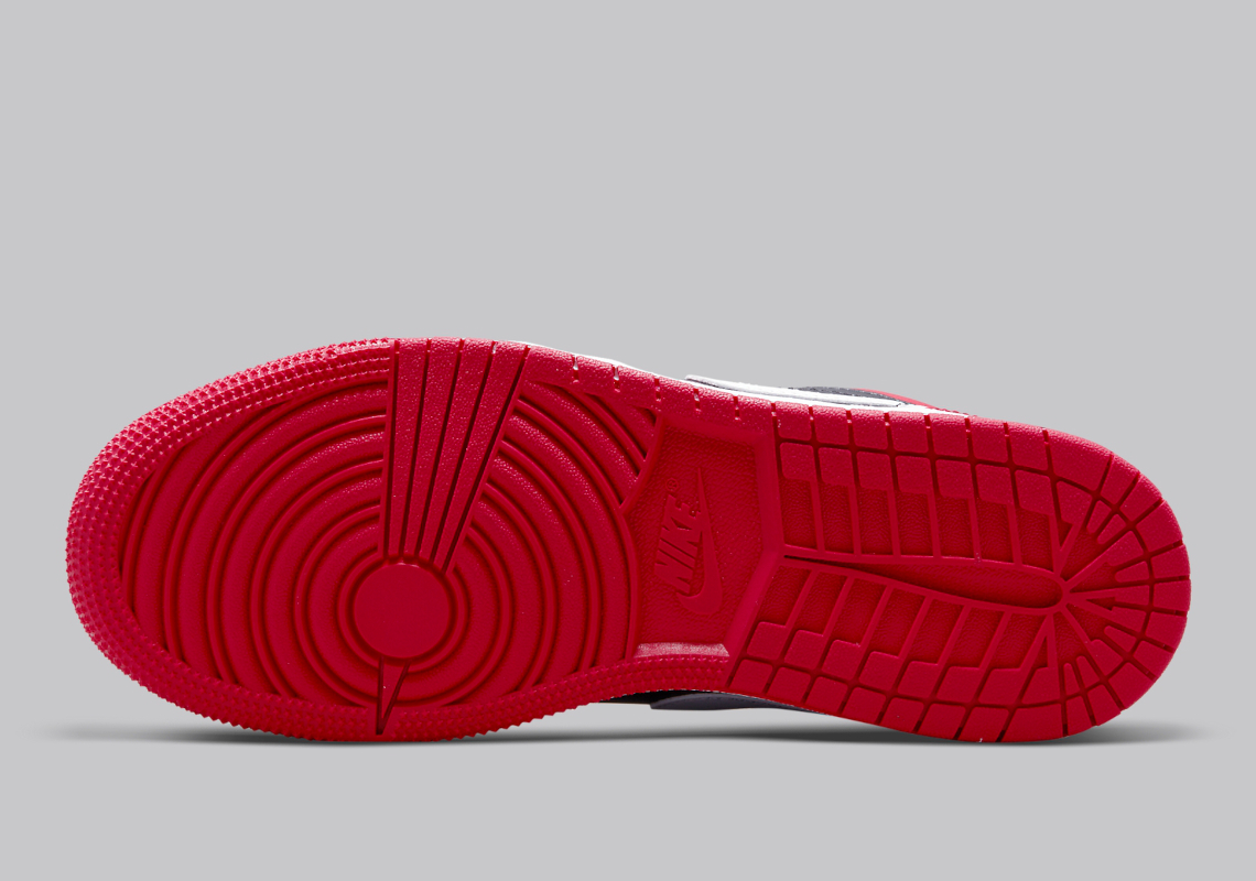 Air Jordan 1 Low GS Very Berry Black 553560-061 | SneakerNews.com