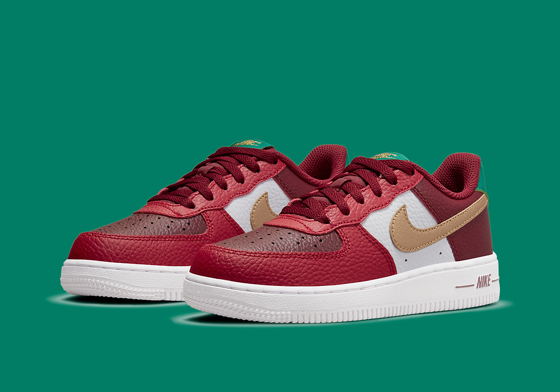 Nike Air Force 1 Christmas Ps Dq4710 600 4