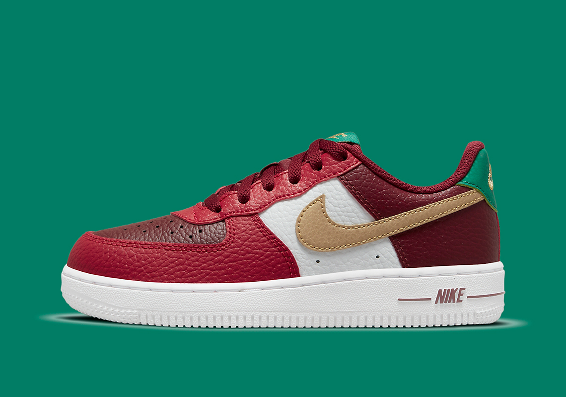 Nike Air Force 1 Christmas Ps Dq4710 600 8