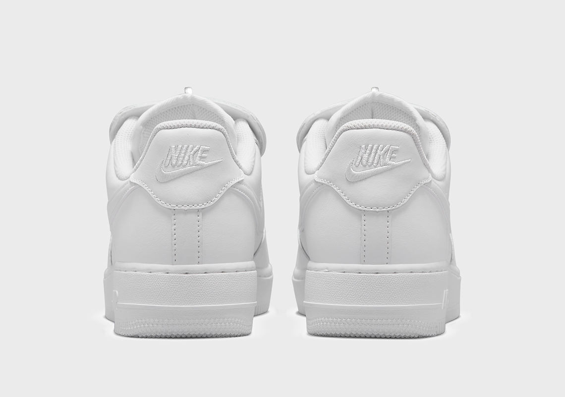 Nike air force 1 with zipper on on sale back