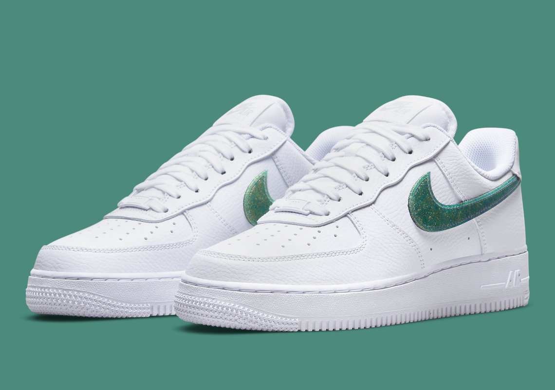 Nike Air Force 1 Low Glitter Swoosh DH4407-100 | SneakerNews.com