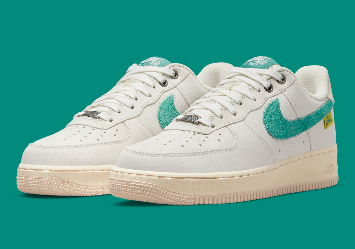 Nike Air Force 1 Low Do5876 100 10