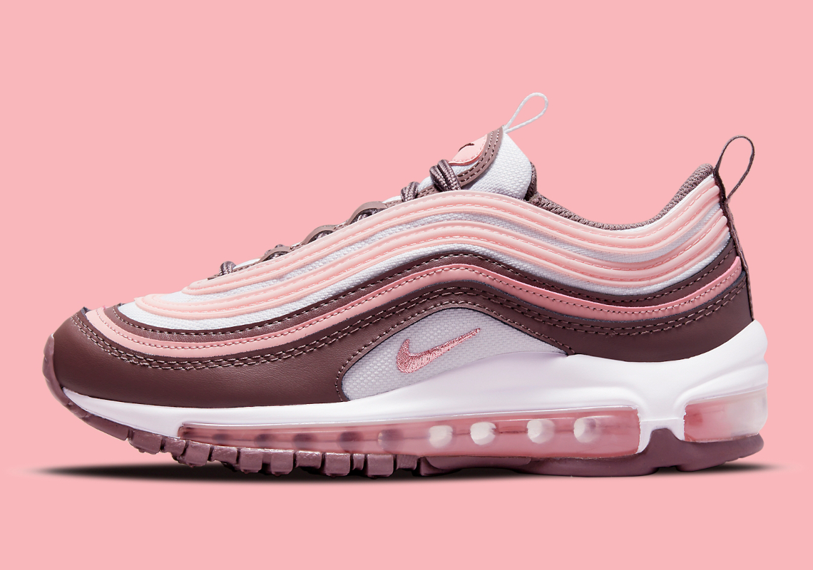 starved Motivate Deny Nike Air Max 97 GS Violet Ore Pink 921522-200 | SneakerNews.com