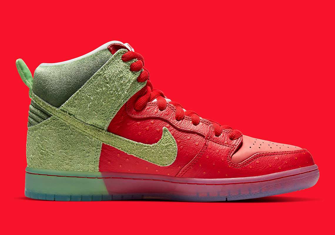 Nike SB Dunk High Strawberry Cough CW7093-600 Release Date