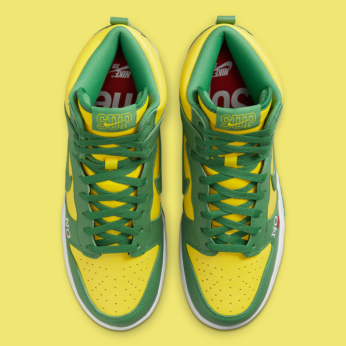 Supreme Nike SB Dunk High By Any Means Brazil DN3741-700