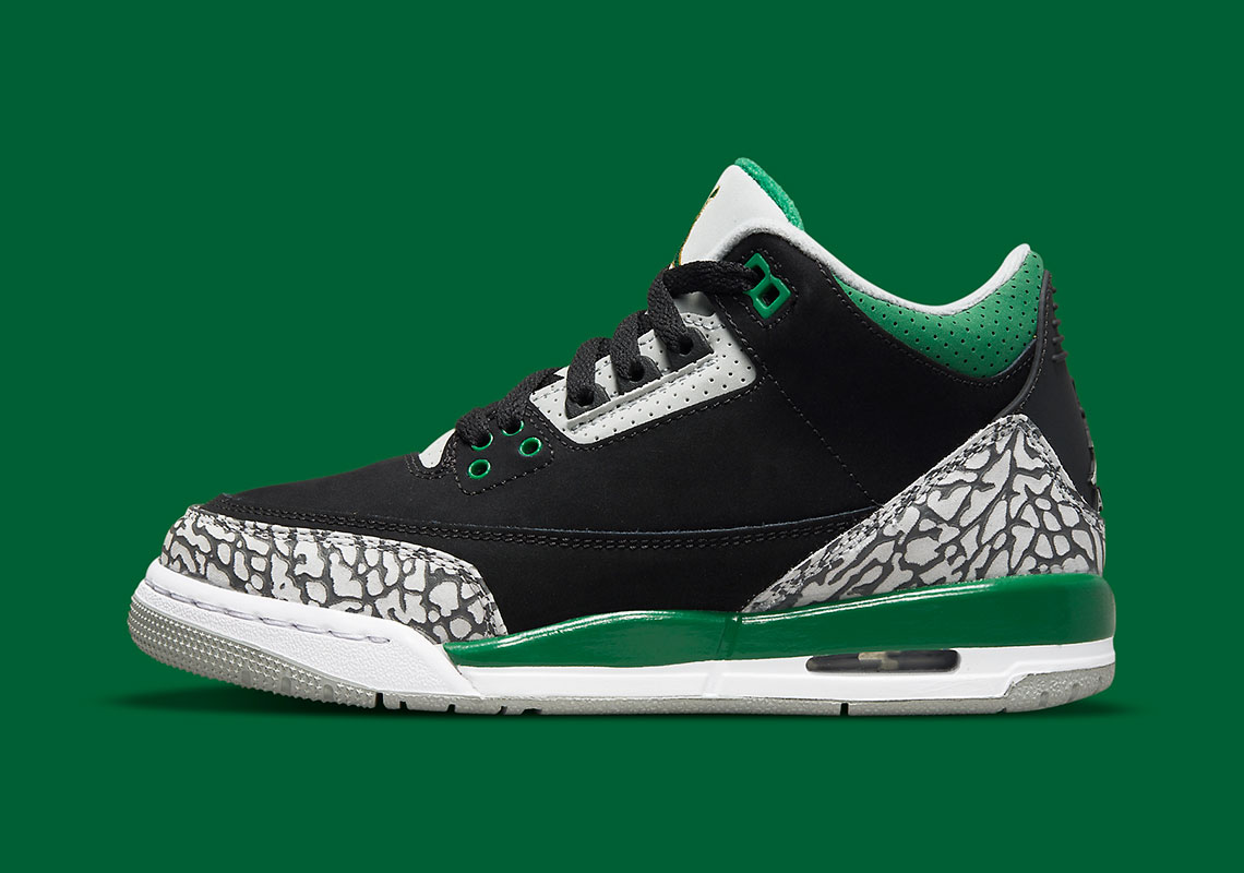 pine green jordan 3 gs