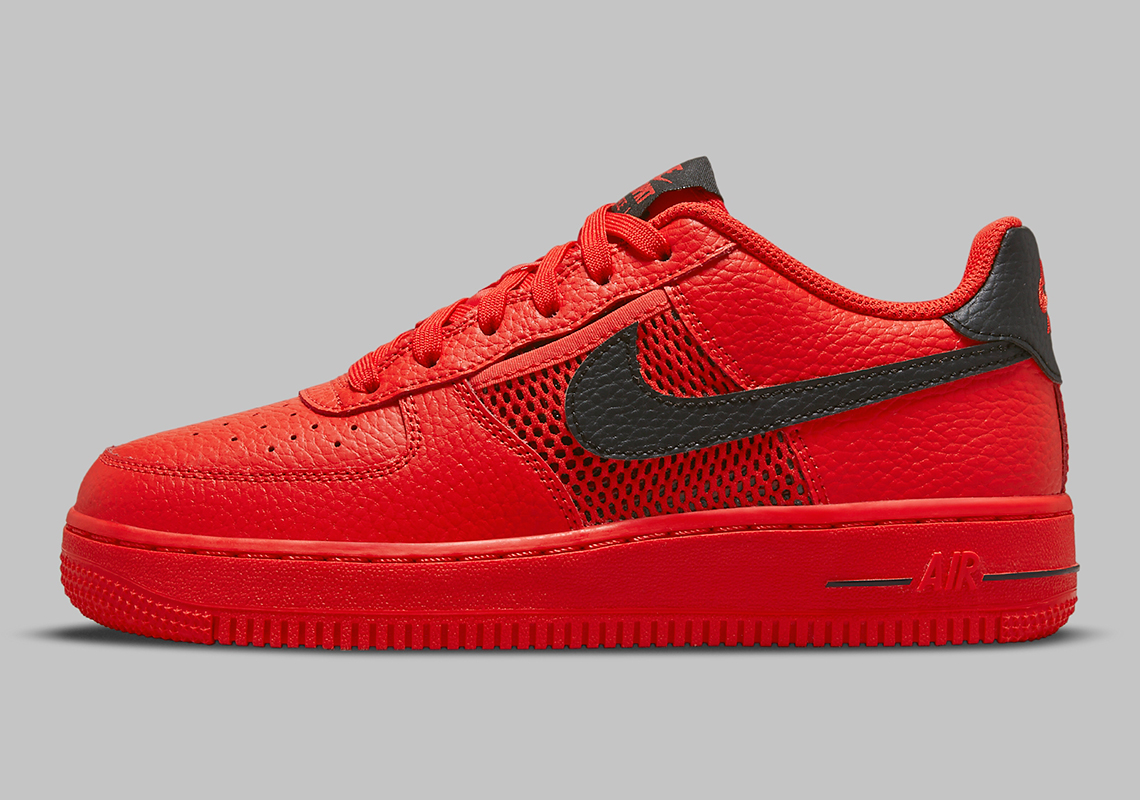 Air forces best sale with red tick