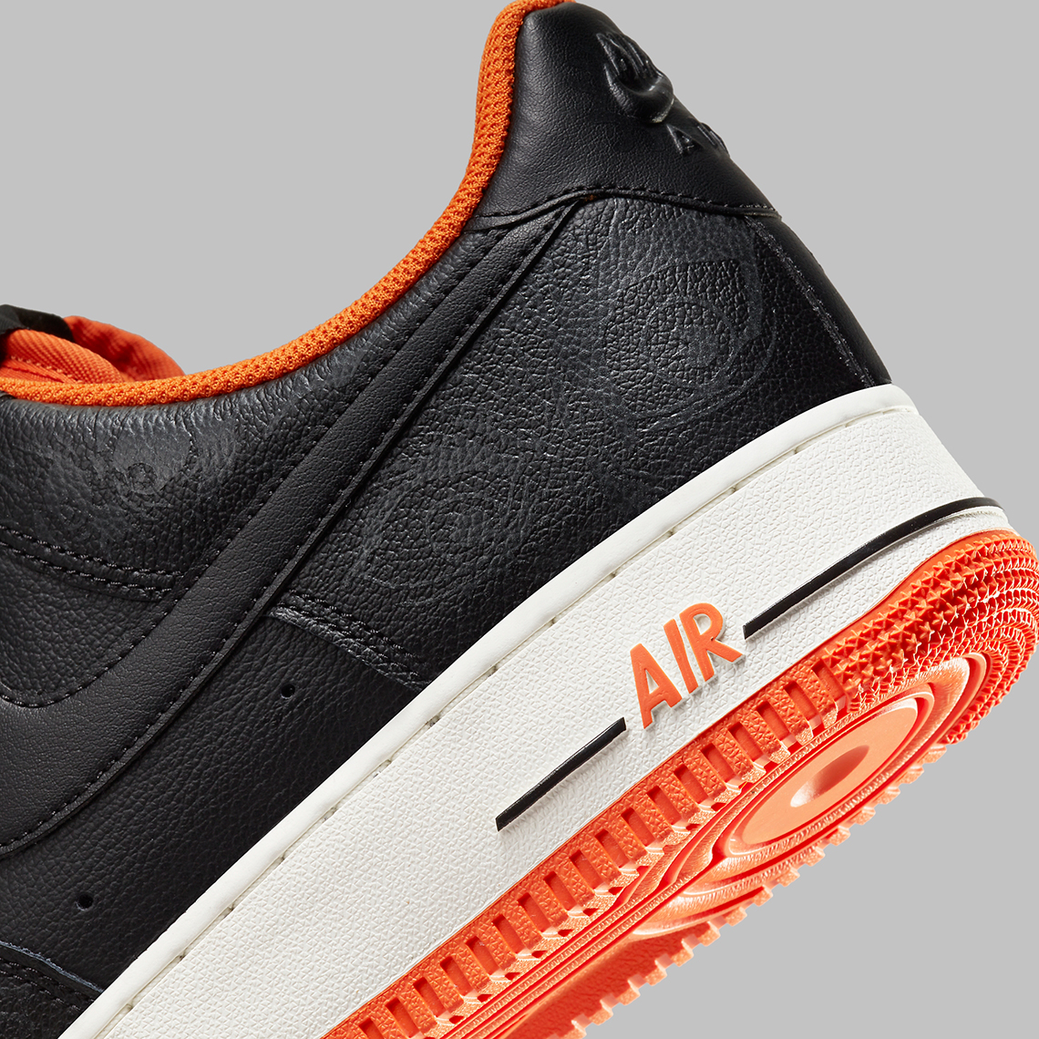 nike air force 1 halloween glow in the dark