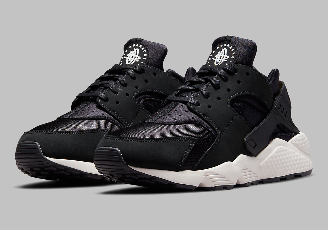 pictures of nike air huarache