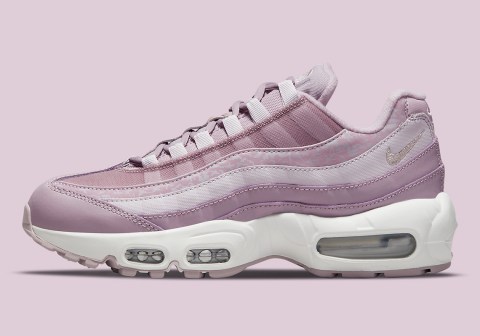 Nike Air Max 95 Womens Pink DC9474-500 | SneakerNews.com