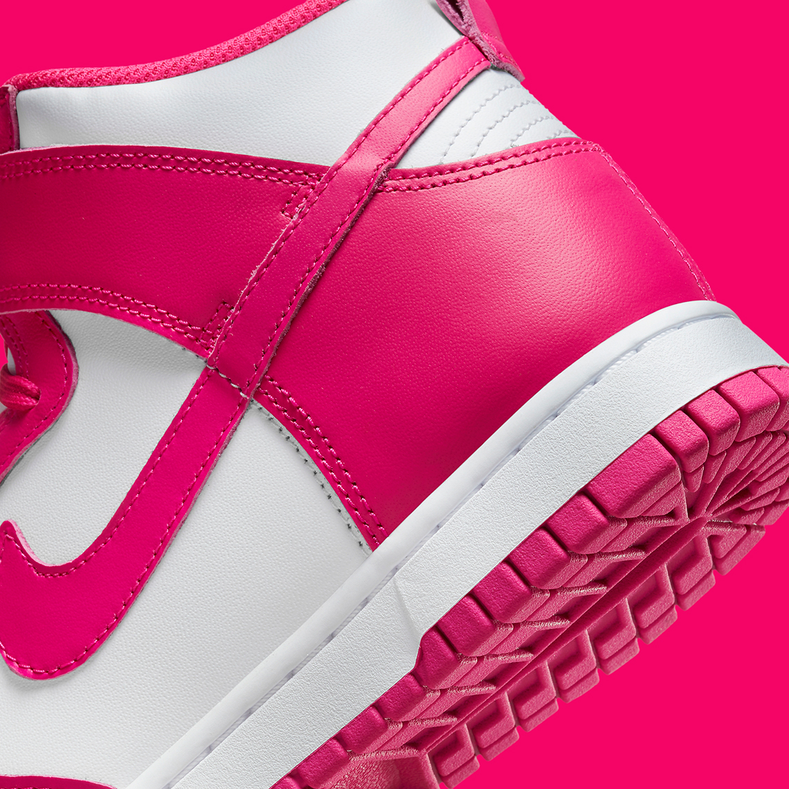 dunk high pink white