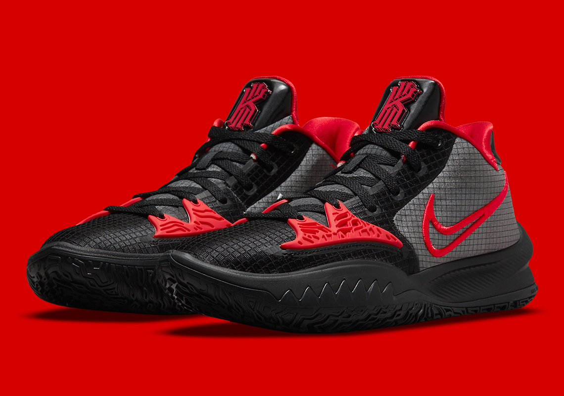 kyrie shoes 4 black