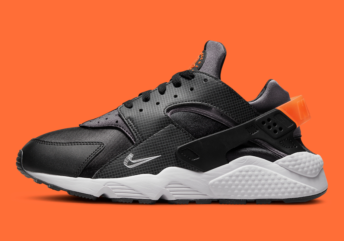 nike air huarache orange and black