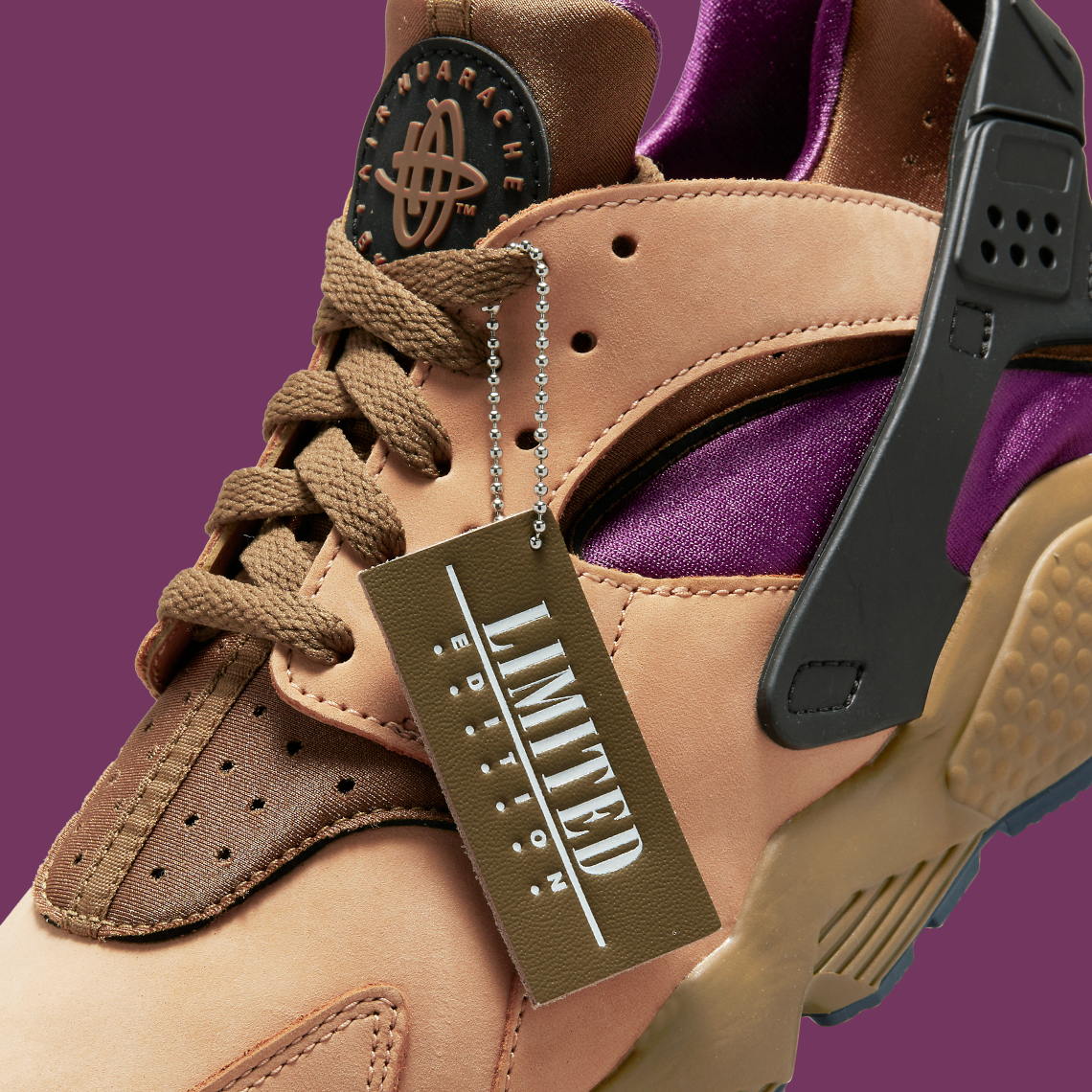 Nike Air Huarache LE Praline Umber DH8143-201 | SneakerNews.com