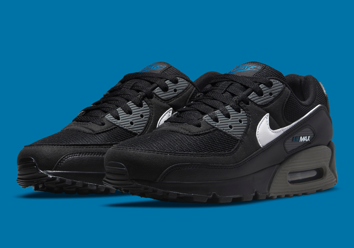 nike air max 90s black and blue