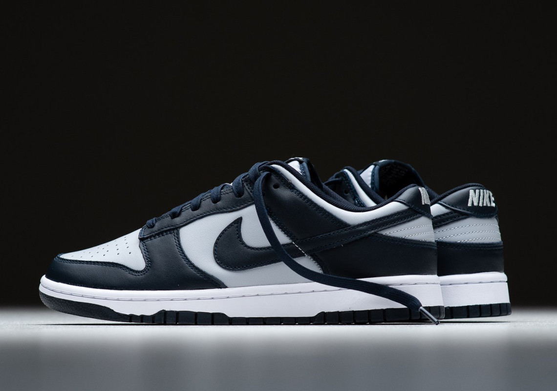 nike dunks georgetown