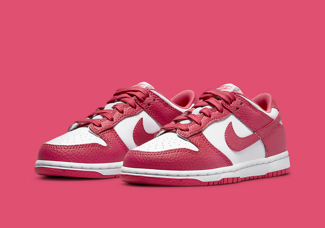 nike dunk low white gypsy rose