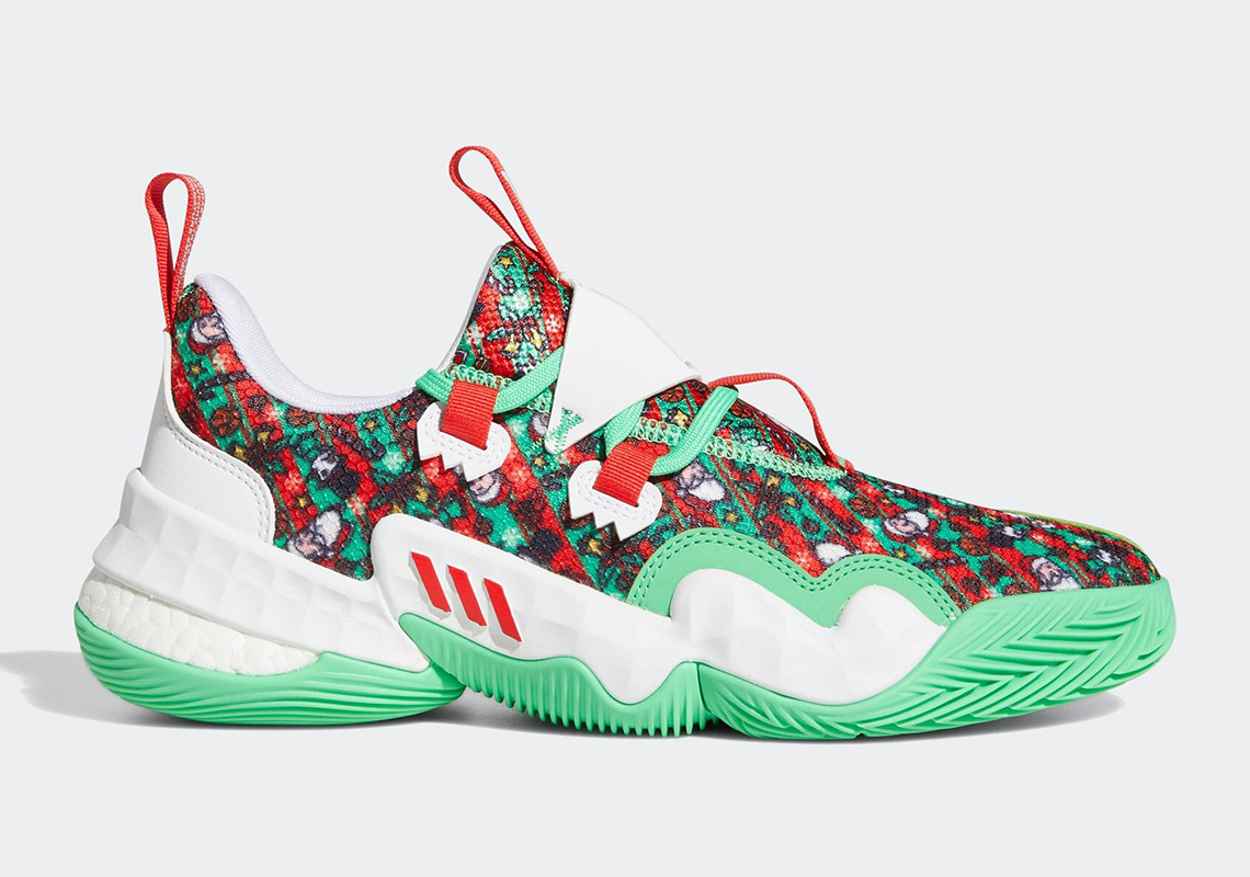 Trae Young 1 Christmas GY0305 Release | SneakerNews.com