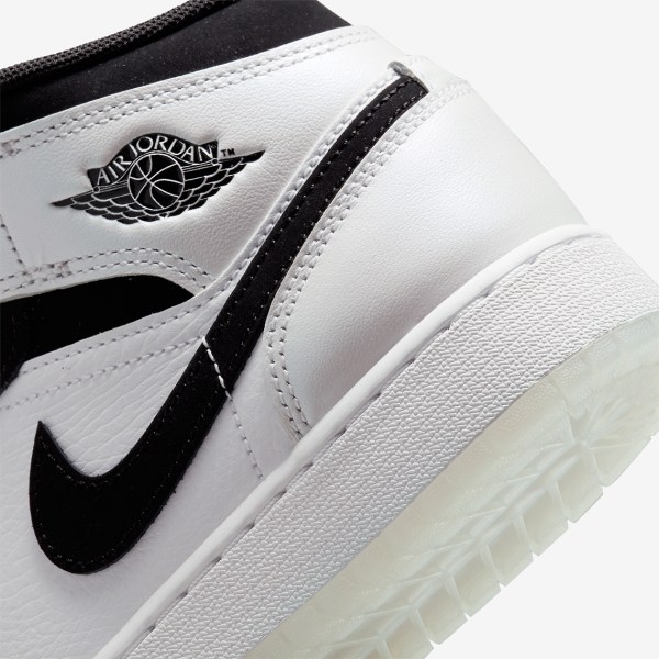 Air Jordan 1 Mid TD Diamond Black White DN4322-100 | SneakerNews.com