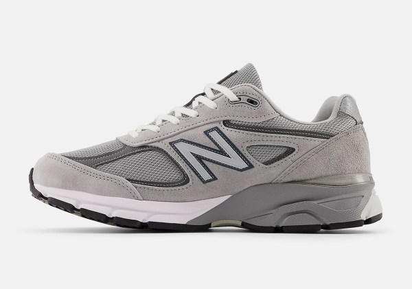 New Balance 990v4 Grey Made 990 Series M990VS4 | SneakerNews.com