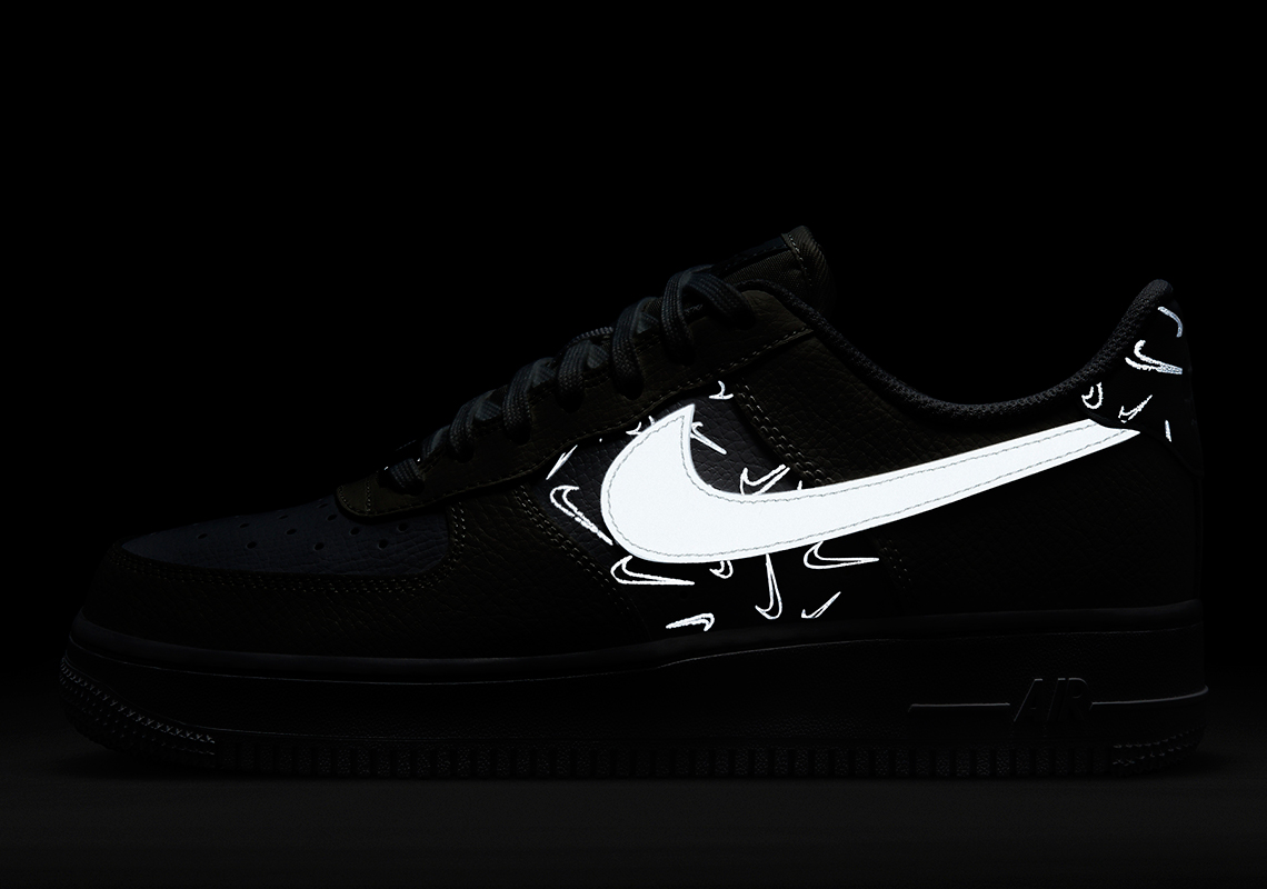 Nike Air Force 1 07 LV8 Mini Swoosh CT5531-100 from 178,00 €