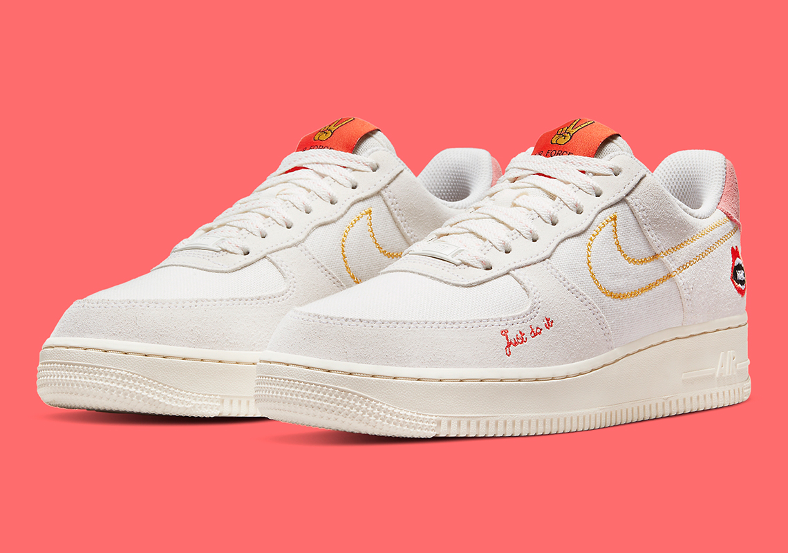 Nike Air Force 1 Low Womens DQ7656-100 Release Date | SneakerNews.com