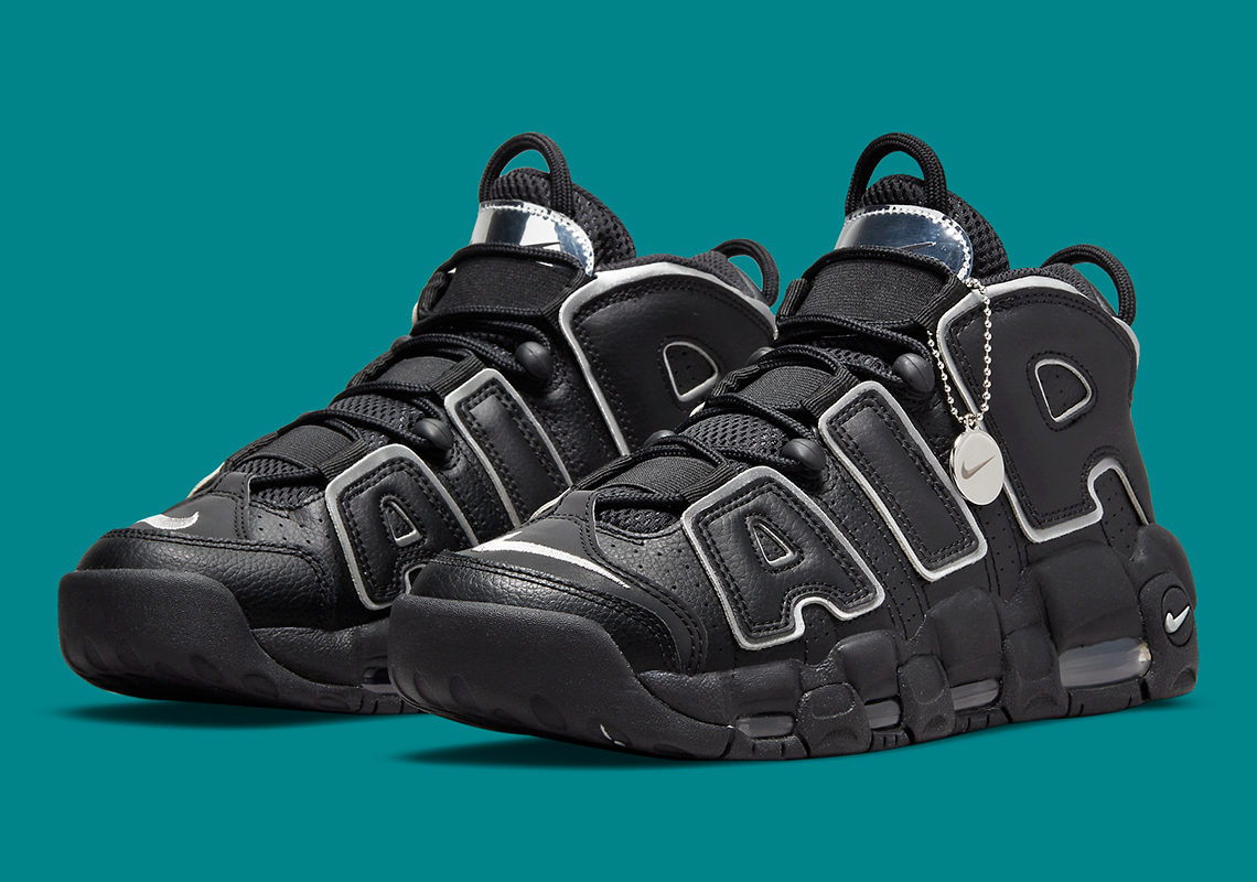 nike air max uptempo black and white