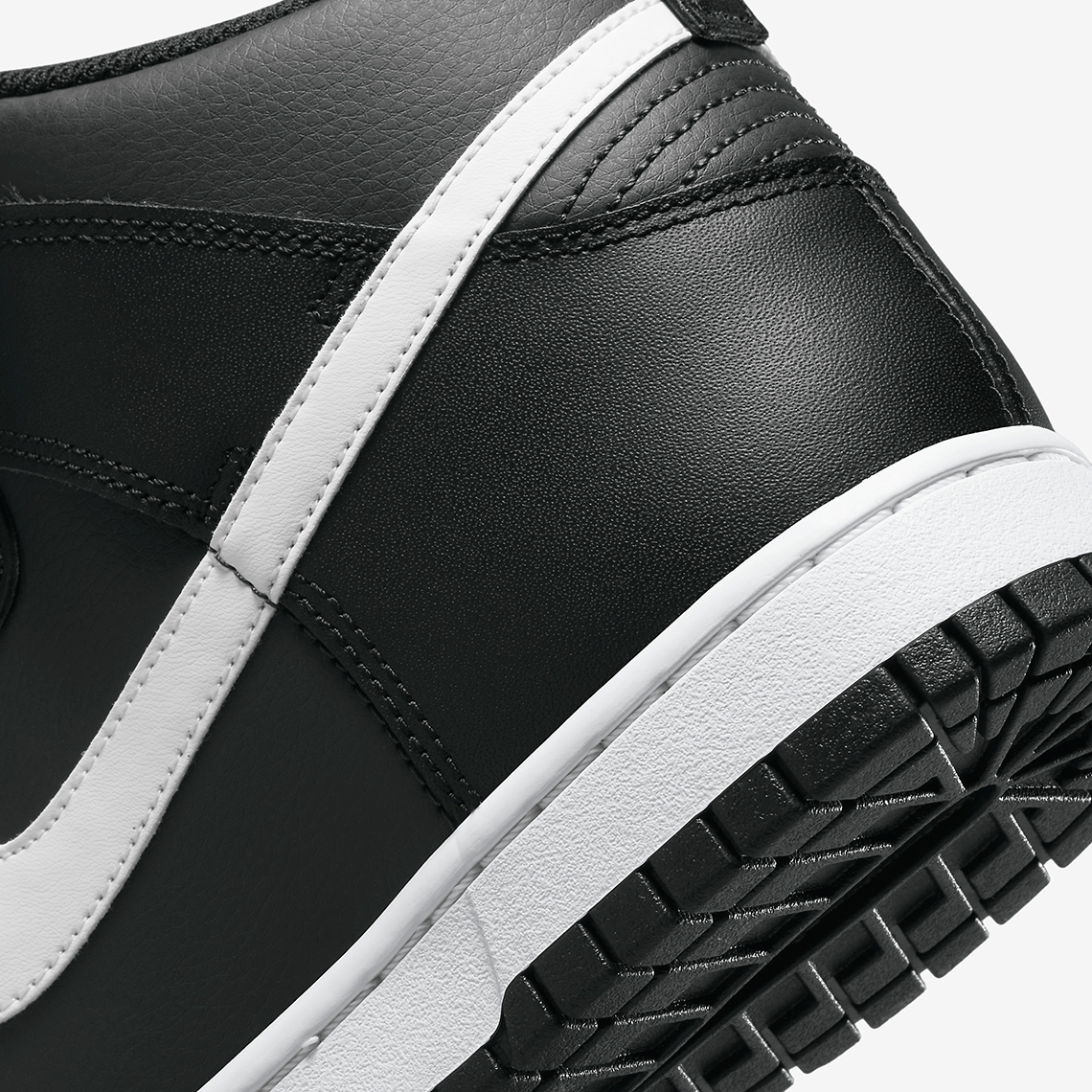 Nike Dunk High GS Black White DH9751-001 Release | SneakerNews.com