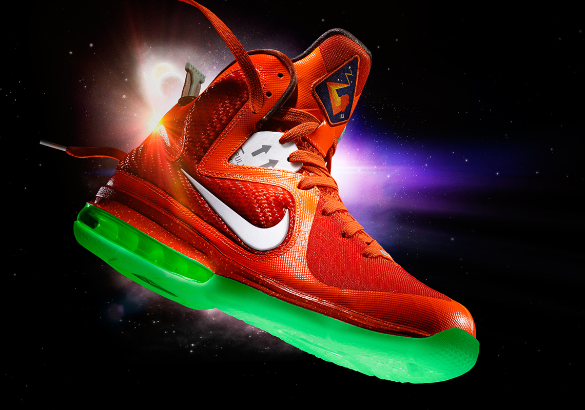 Nike LeBron 9 "Big Bang" Expected To Return In 2022