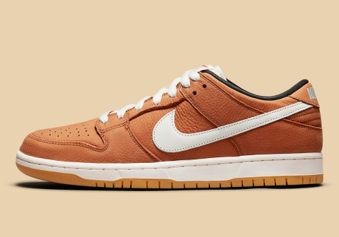 Nike SB Dunk Low Dark Russet Sail DH1319-200 | SneakerNews.com