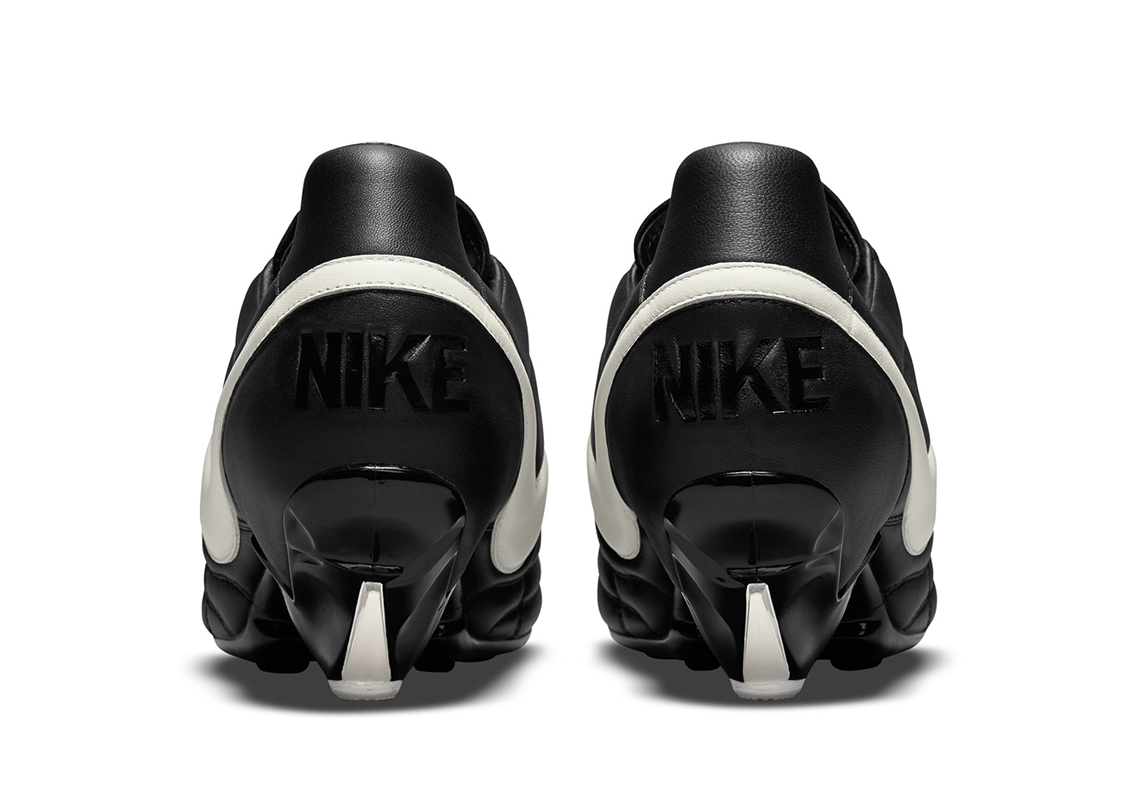 COMME des GARCONS Nike Premier Release Info | SneakerNews.com
