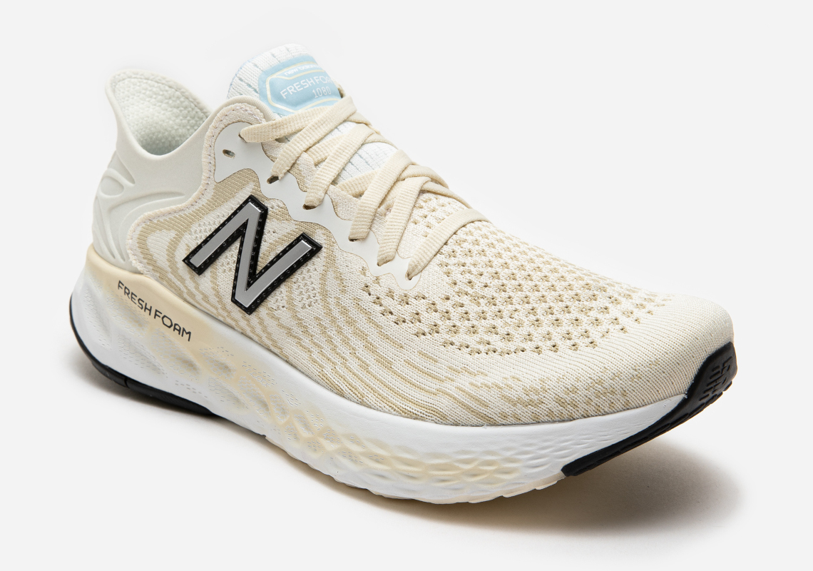 New balance sale 99 naked