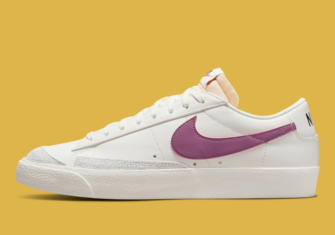 lavender blazers nike