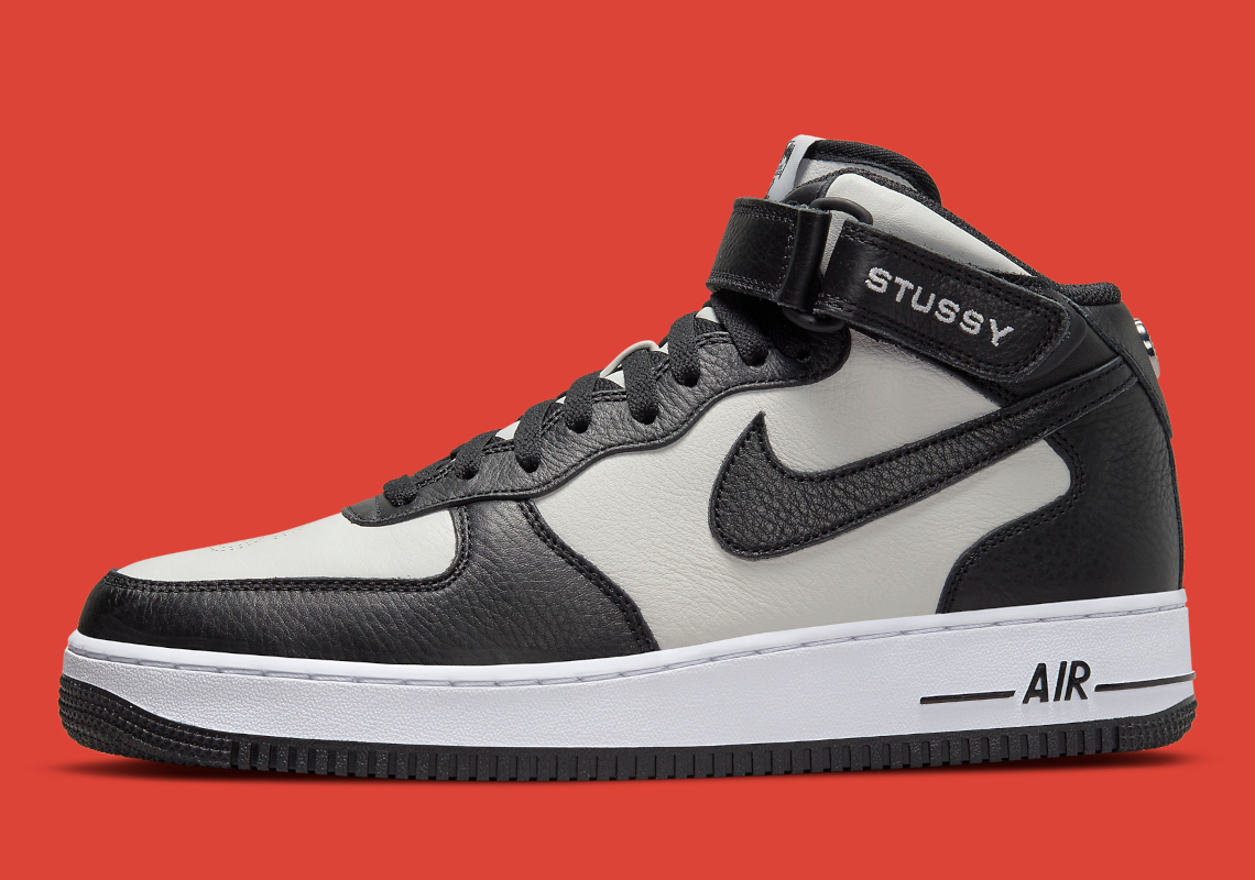 nike air force 1 mid stussy light bone black