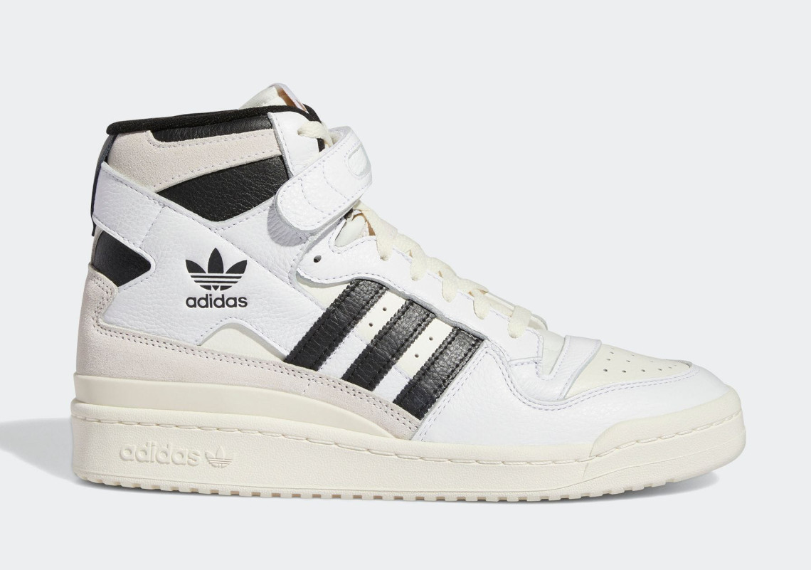 Classic White/Black Land On The adidas Forum '84 High