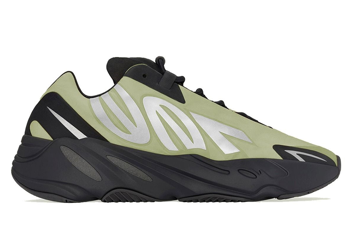 green and black yeezy 700