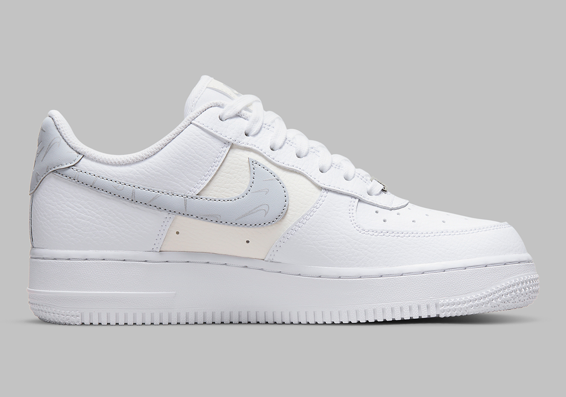 Nike air clearance force 1 above