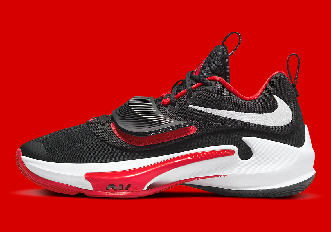 Nike Zoom giannis freak 3 Freak 3 Black Red DA0694-003 | SneakerNews.com