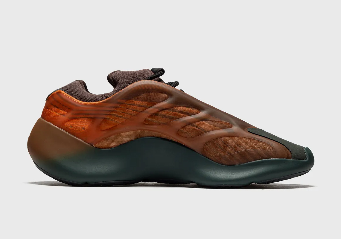 Yeezy 700 V3 Copper Fade Store List 3