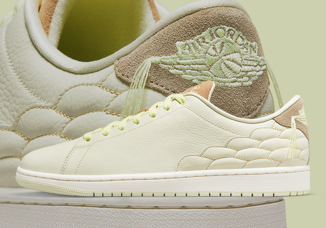 This Air Jordan 1 Centre Court Features Unfinished Wings Embroidery